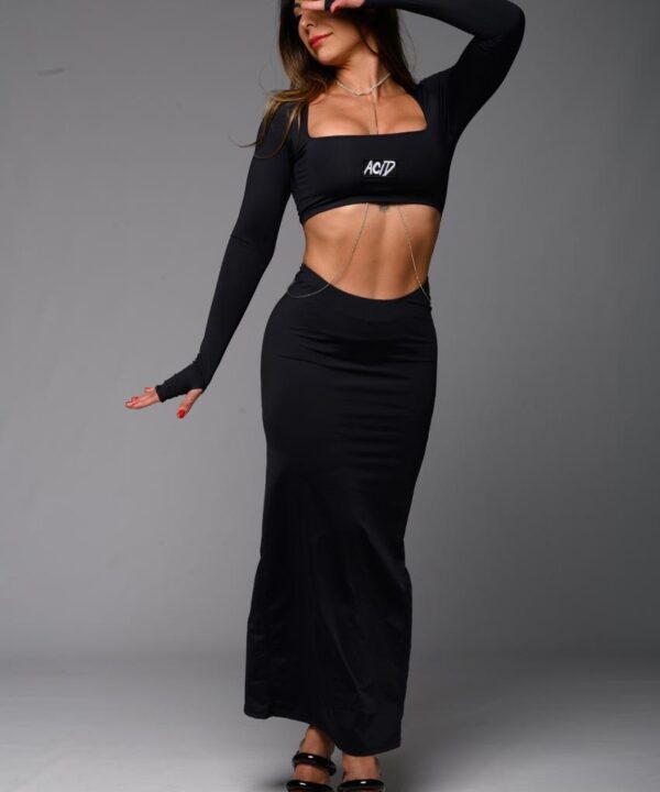 Cropped black